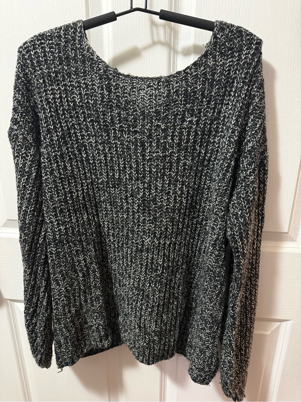 Women’s Marled Black & White Crewneck Sweater